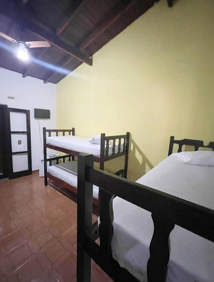 Hostel Le Castelle Карагуататуба Экстерьер фото