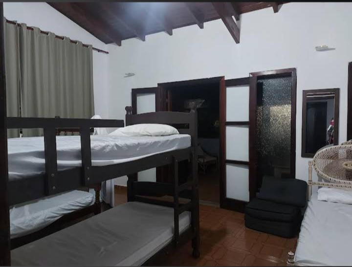 Hostel Le Castelle Карагуататуба Экстерьер фото
