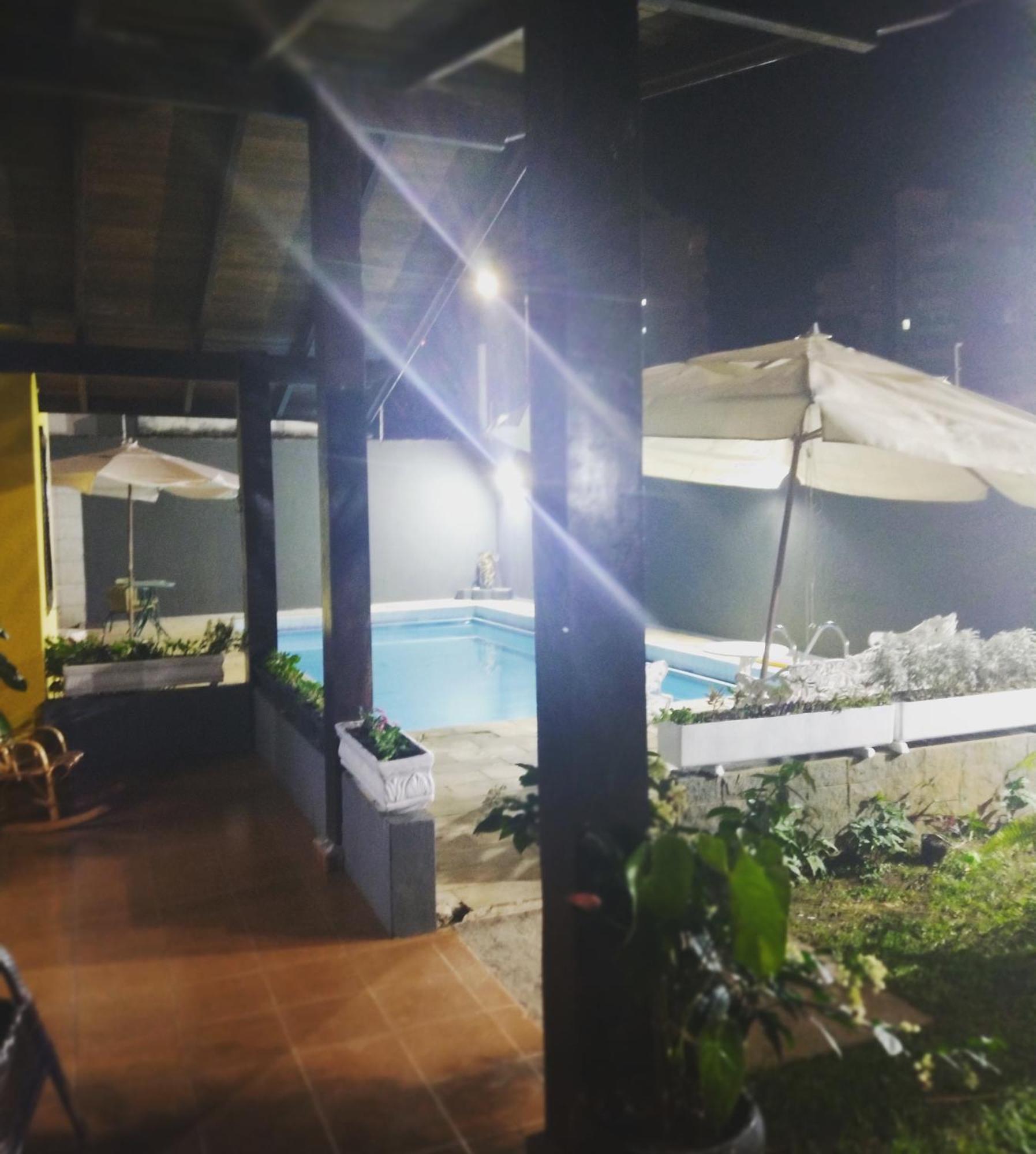 Hostel Le Castelle Карагуататуба Экстерьер фото